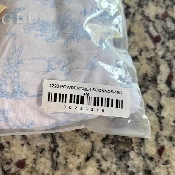 Little Snuggles Peter Rabbit Sleeper - Picture 10 of 11